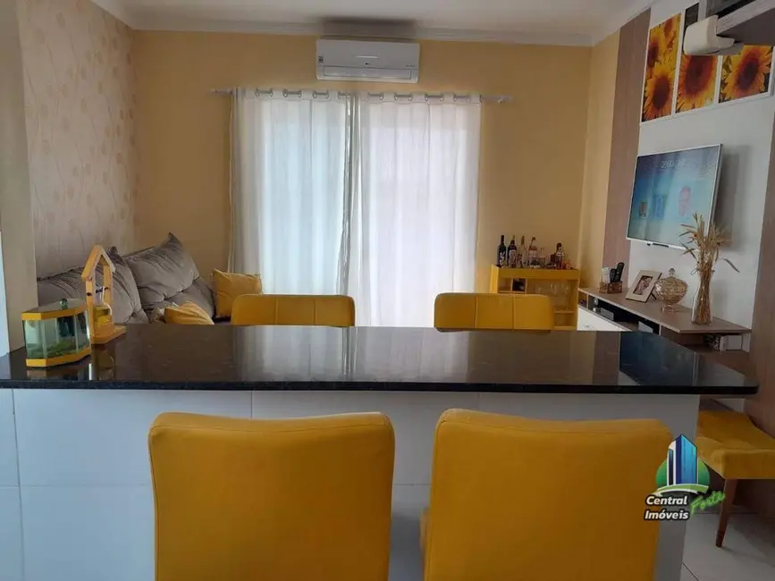 Foto 9 de Casa com 2 quartos à venda, 80m2 em Maracanã, Praia Grande - SP