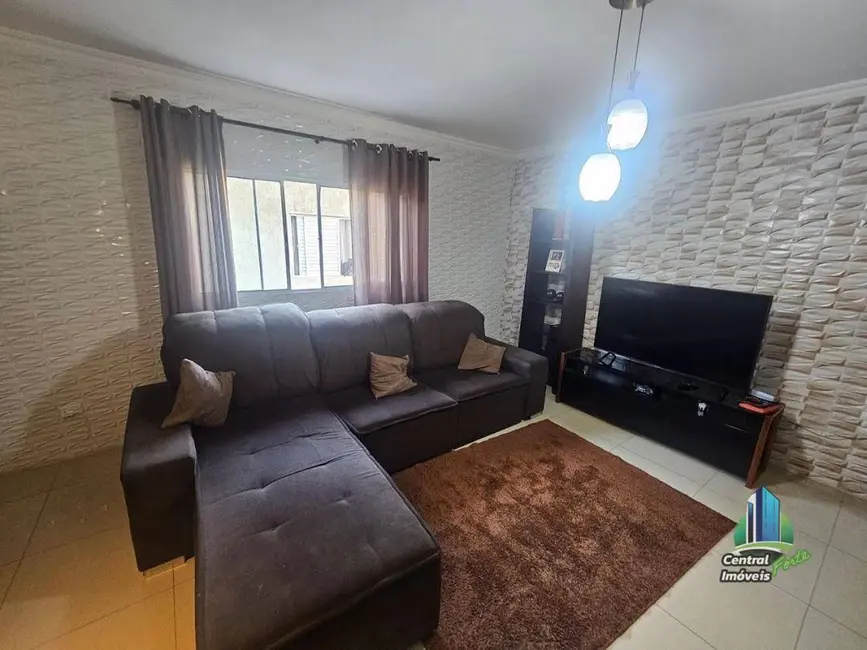 Foto 4 de Sobrado com 4 quartos à venda, 260m2 em Praia Grande - SP
