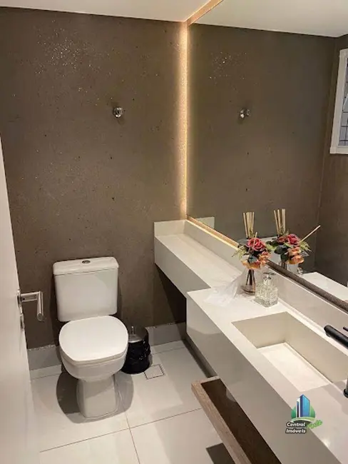Apartamento com 2 quartos à venda, 102m2 em Praia Grande - SP - imagem 7 Foto 7 de Apartamento com 2 quartos à venda, 102m2 em Praia Grande - SP