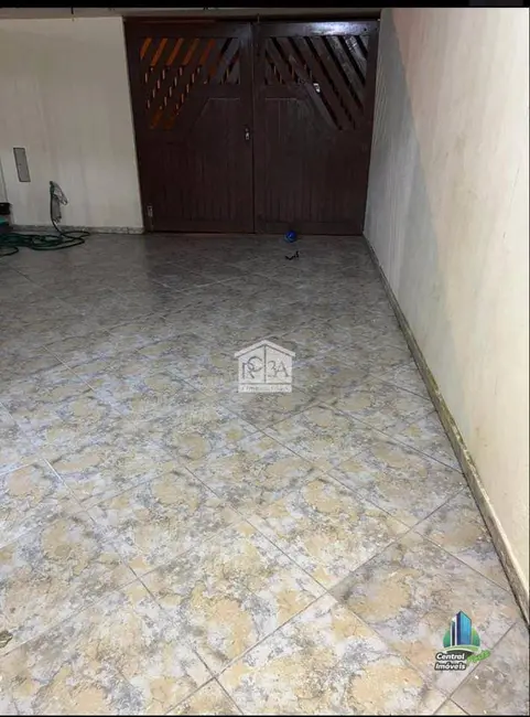 Foto 6 de Casa com 2 quartos à venda, 130m2 em Itanhaem - SP