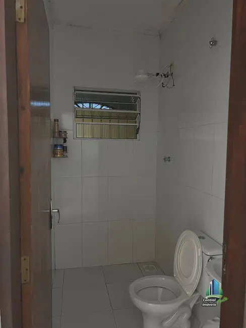 Foto 4 de Casa com 2 quartos à venda, 130m2 em Itanhaem - SP