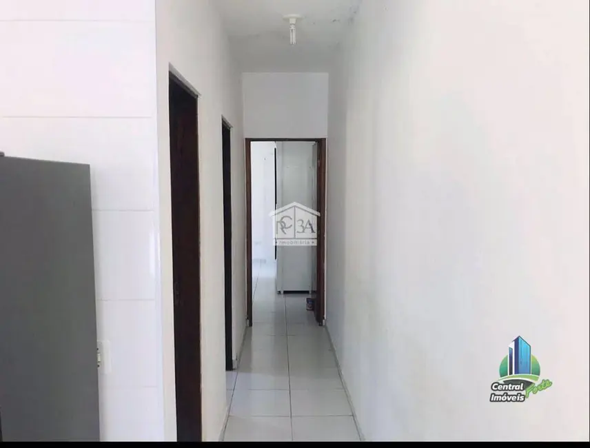 Foto 8 de Casa com 2 quartos à venda, 130m2 em Itanhaem - SP