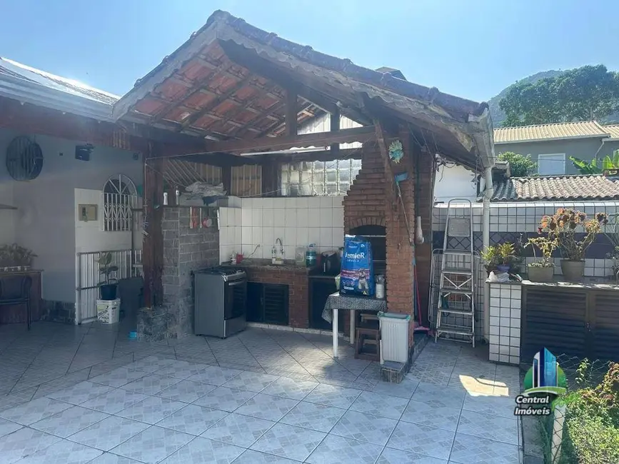 Foto 1 de Casa com 2 quartos à venda, 250m2 em Canto do Forte, Praia Grande - SP