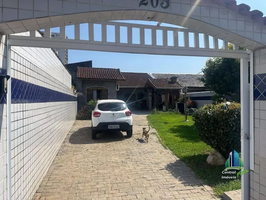 Foto 4 de Casa com 2 quartos à venda, 250m2 em Canto do Forte, Praia Grande - SP