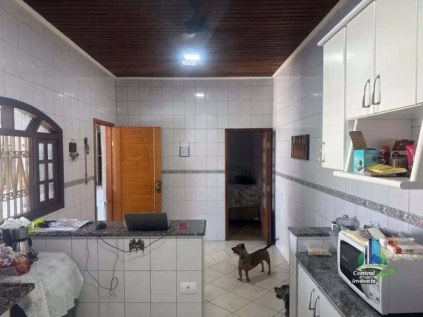 Foto 7 de Casa com 2 quartos à venda, 250m2 em Canto do Forte, Praia Grande - SP