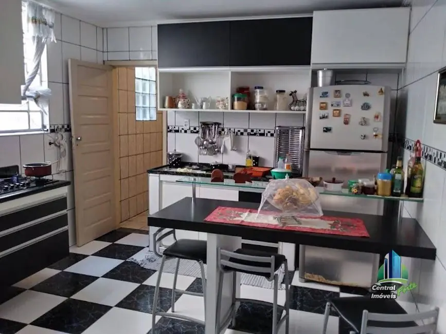 Foto 4 de Casa com 3 quartos à venda, 104m2 em Vila Cascatinha, Sao Vicente - SP