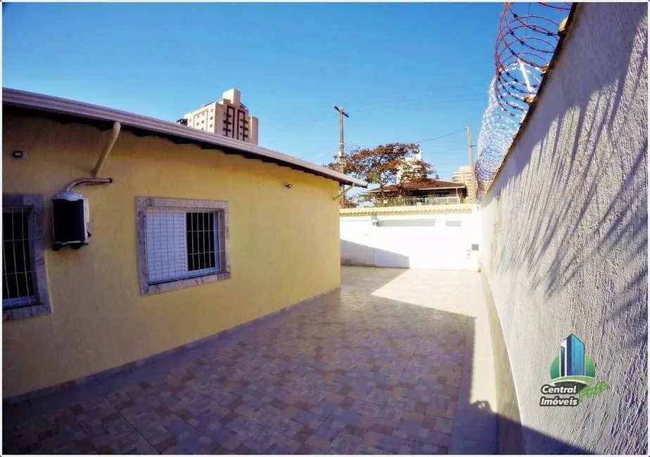 Foto 8 de Casa com 4 quartos à venda, 355m2 em Praia Grande - SP