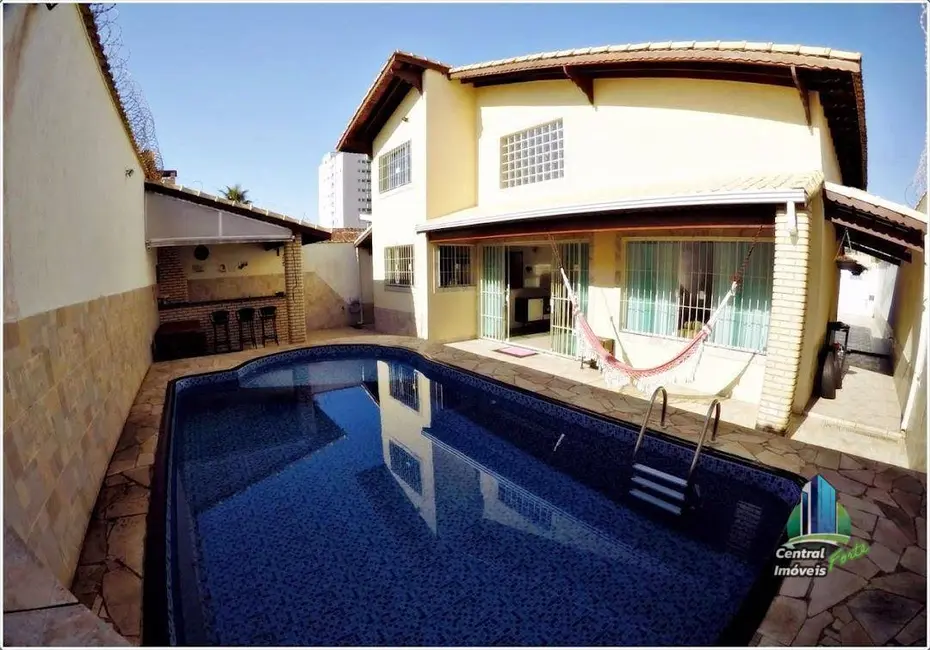 Foto 2 de Casa com 4 quartos à venda, 355m2 em Praia Grande - SP