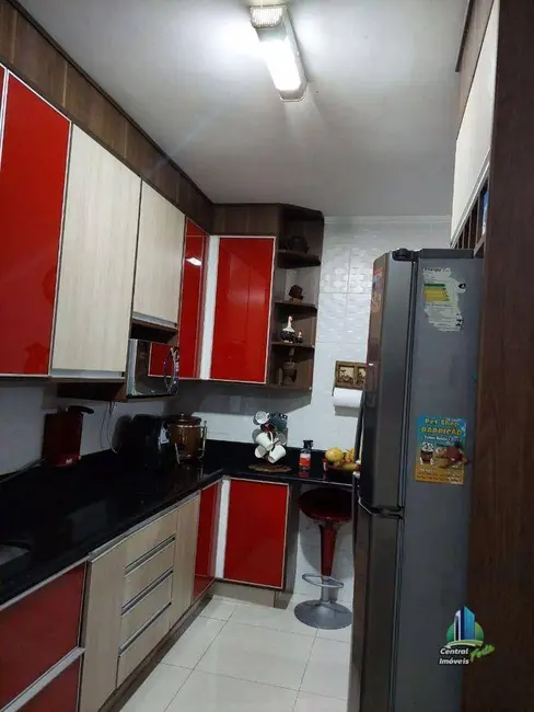 Foto 3 de Apartamento com 2 quartos à venda, 80m2 em Tupi, Praia Grande - SP