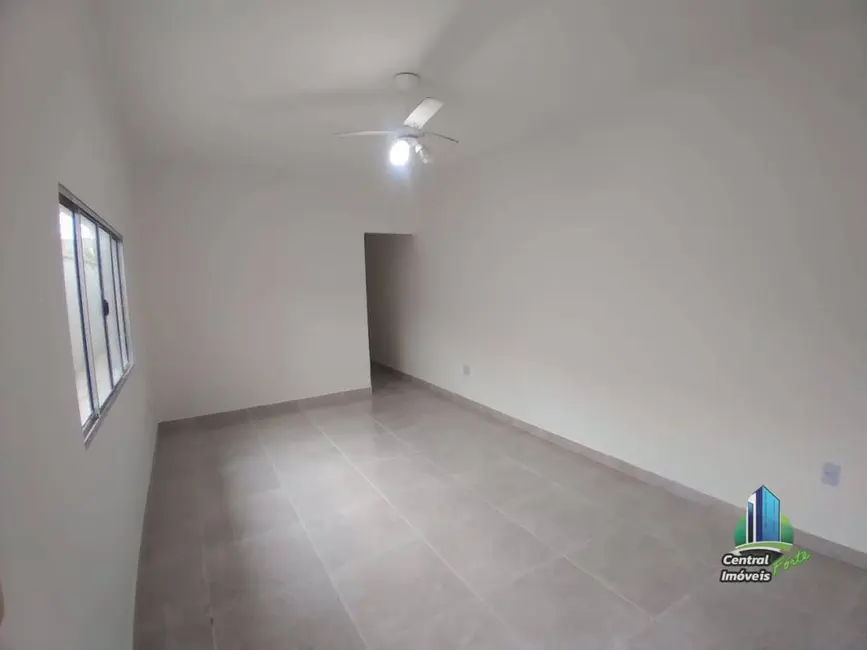 Foto 4 de Casa com 3 quartos à venda, 212m2 em Praia Grande - SP