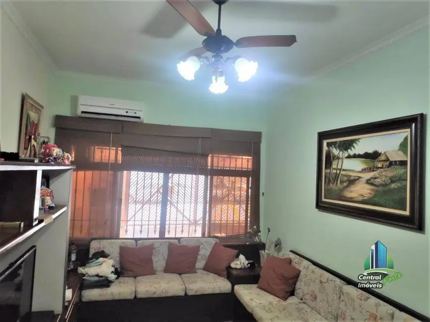 Foto 3 de Casa com 3 quartos à venda, 210m2 em Boqueirão, Praia Grande - SP