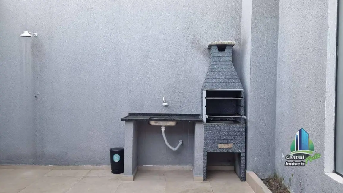 Sobrado com 3 quartos à venda, 250m2 em Centro, Peruibe - SP - imagem 3 Foto 3 de Sobrado com 3 quartos à venda, 250m2 em Centro, Peruibe - SP