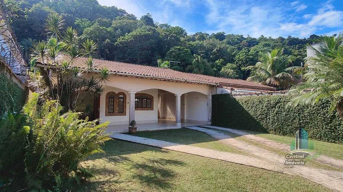 Casa com 3 quartos à venda, 346m2 em Canto do Forte, Praia Grande - SP - imagem 1 Foto 1 de Casa com 3 quartos à venda, 346m2 em Canto do Forte, Praia Grande - SP
