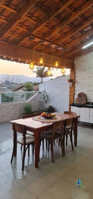 Foto 6 de Sobrado com 4 quartos à venda, 260m2 em Praia Grande - SP