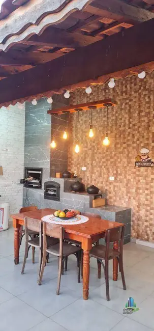 Foto 3 de Sobrado com 4 quartos à venda, 260m2 em Praia Grande - SP