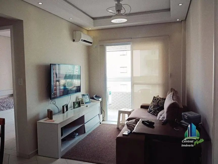 Foto 2 de Apartamento com 2 quartos à venda, 63m2 em Praia Grande - SP