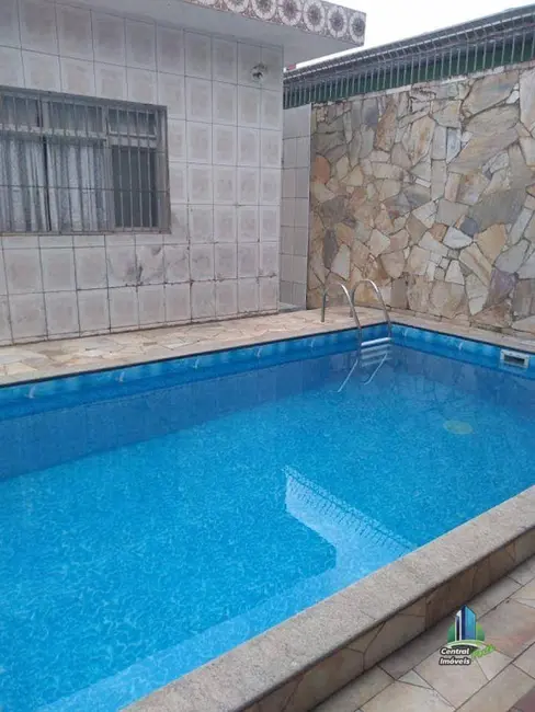 Casa com 2 quartos à venda, 270m2 em Praia Grande - SP - imagem 1 Foto 1 de Casa com 2 quartos à venda, 270m2 em Praia Grande - SP