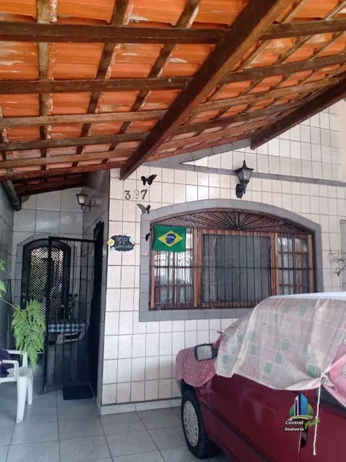 Casa com 2 quartos à venda, 135m2 em Praia Grande - SP - imagem 2 Foto 2 de Casa com 2 quartos à venda, 135m2 em Praia Grande - SP