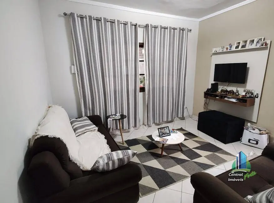 Foto 2 de Casa com 3 quartos à venda, 130m2 em Canto do Forte, Praia Grande - SP