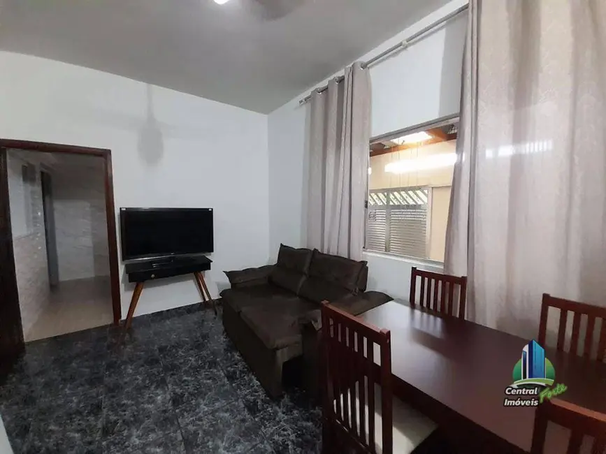 Foto 4 de Casa com 4 quartos à venda, 250m2 em Praia Grande - SP