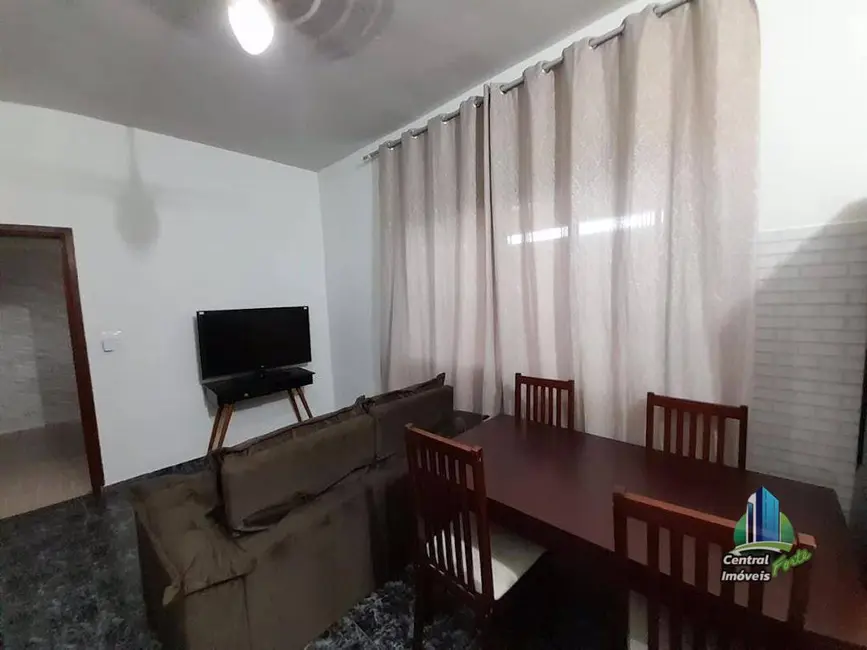 Foto 3 de Casa com 4 quartos à venda, 250m2 em Praia Grande - SP