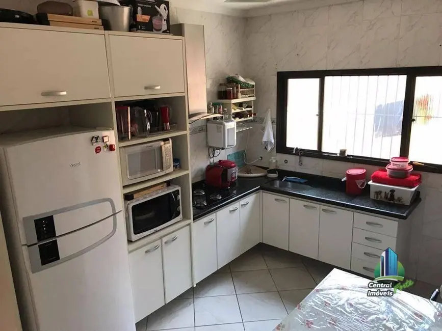 Foto 7 de Casa com 2 quartos à venda, 180m2 em Praia Grande - SP