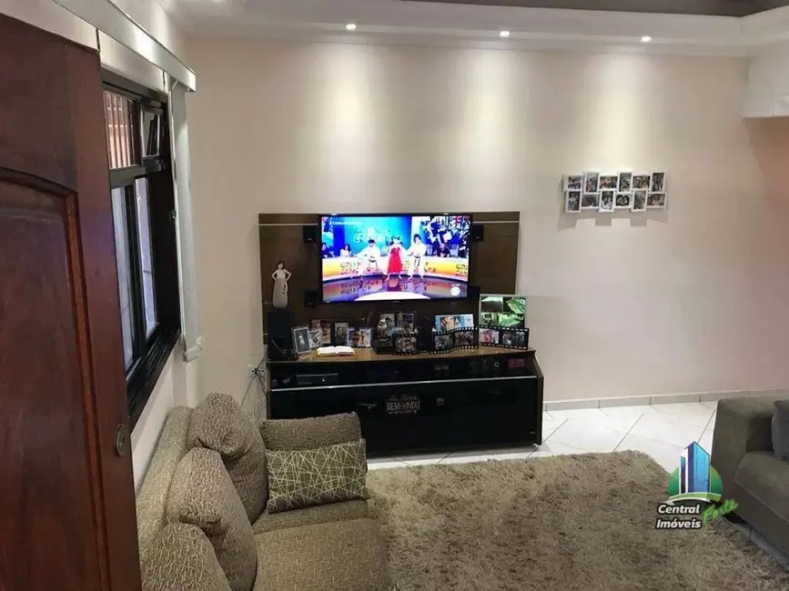 Foto 5 de Casa com 2 quartos à venda, 180m2 em Praia Grande - SP