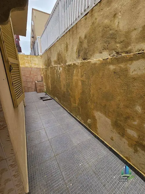 Foto 8 de Casa com 2 quartos para alugar, 250m2 em Tupi, Praia Grande - SP