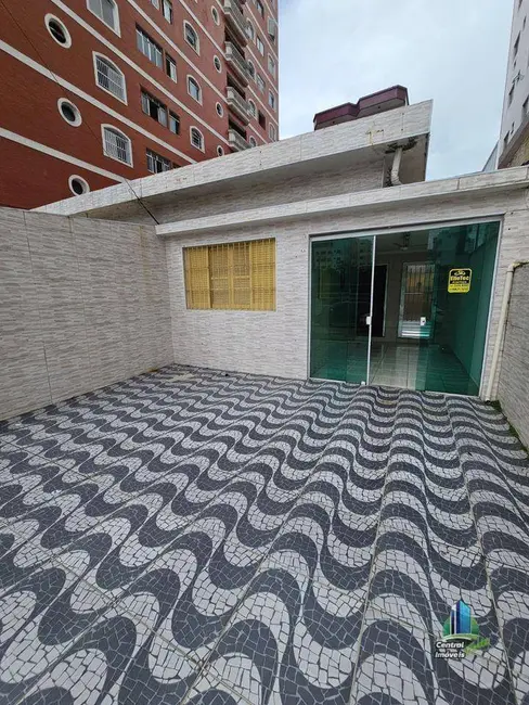 Foto 2 de Casa com 2 quartos para alugar, 250m2 em Tupi, Praia Grande - SP