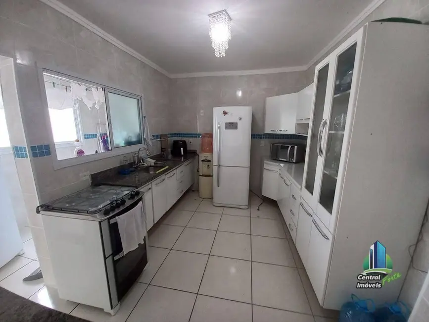 Apartamento com 3 quartos à venda, 138m2 em Praia Grande - SP - imagem 4 Foto 4 de Apartamento com 3 quartos à venda, 138m2 em Praia Grande - SP