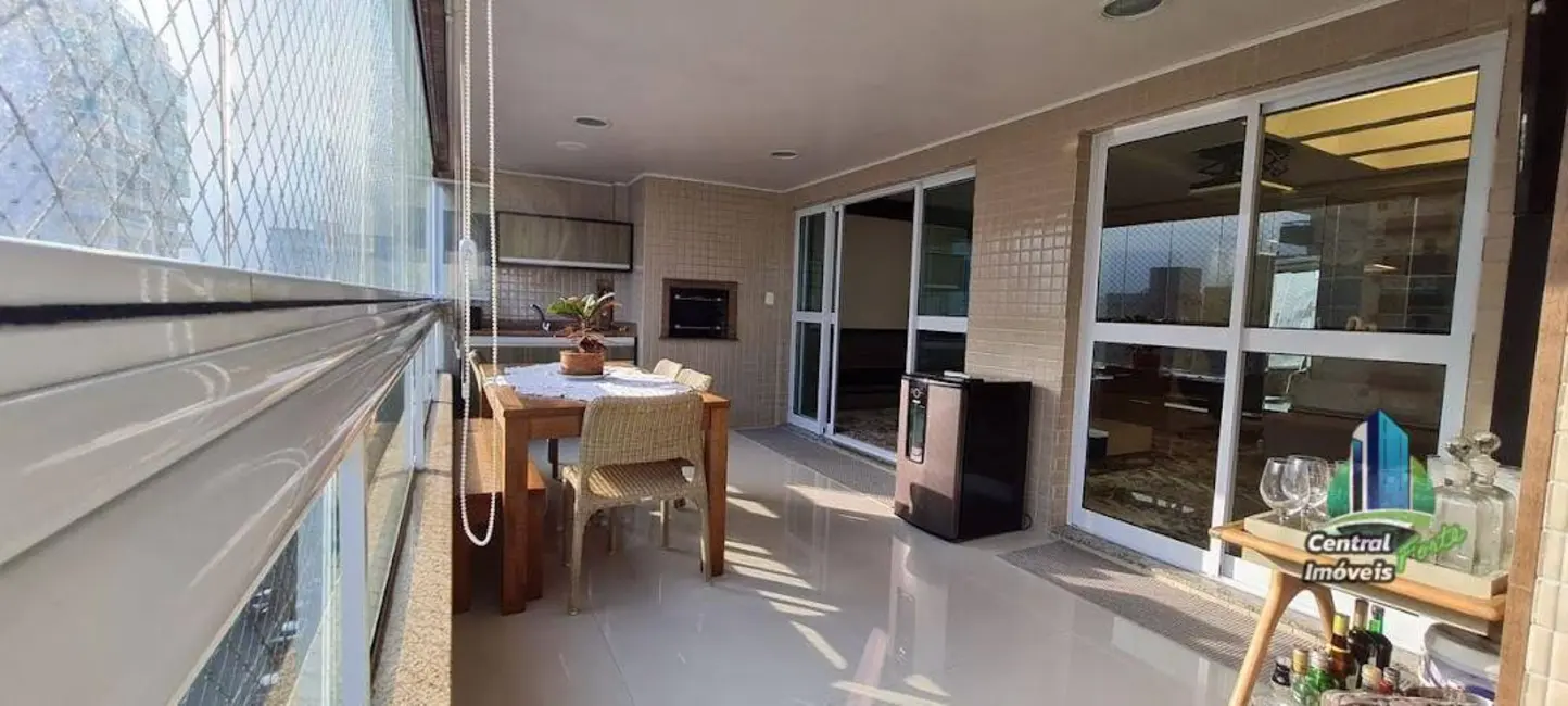 Foto 8 de Apartamento com 3 quartos à venda, 155m2 em Praia Grande - SP