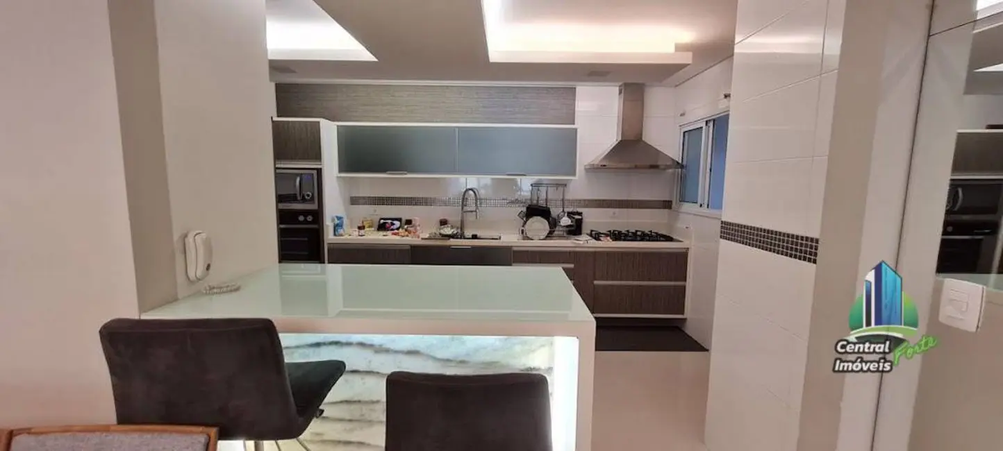 Foto 9 de Apartamento com 3 quartos à venda, 155m2 em Praia Grande - SP