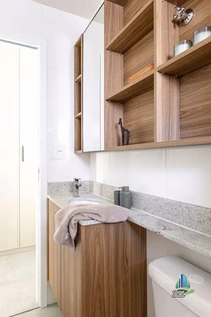 Apartamento com 2 quartos à venda, 67m2 em Aviação, Praia Grande - SP - imagem 8 Foto 8 de Apartamento com 2 quartos à venda, 67m2 em Aviação, Praia Grande - SP