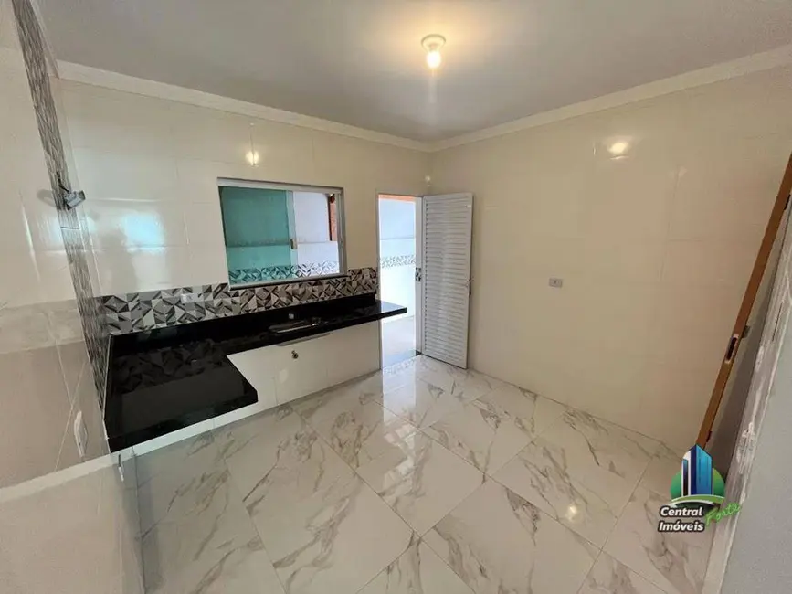 Foto 8 de Sobrado com 2 quartos à venda, 150m2 em Praia Grande - SP