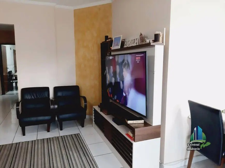 Foto 4 de Apartamento com 3 quartos à venda, 150m2 em Tupi, Praia Grande - SP