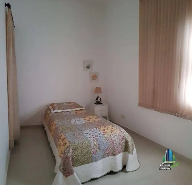 Apartamento com 2 quartos à venda, 65m2 em Guaruja - SP - imagem 3 Foto 3 de Apartamento com 2 quartos à venda, 65m2 em Guaruja - SP