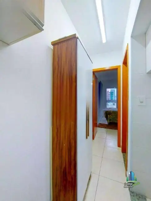 Foto 8 de Apartamento com 1 quarto à venda, 38m2 em Aviação, Praia Grande - SP