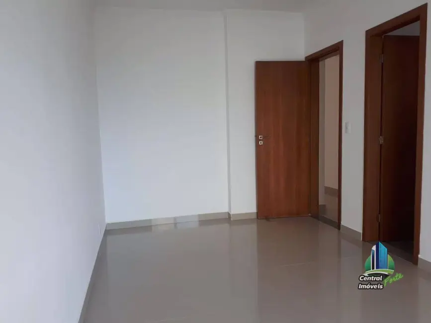 Foto 8 de Apartamento com 3 quartos à venda, 172m2 em Tupi, Praia Grande - SP