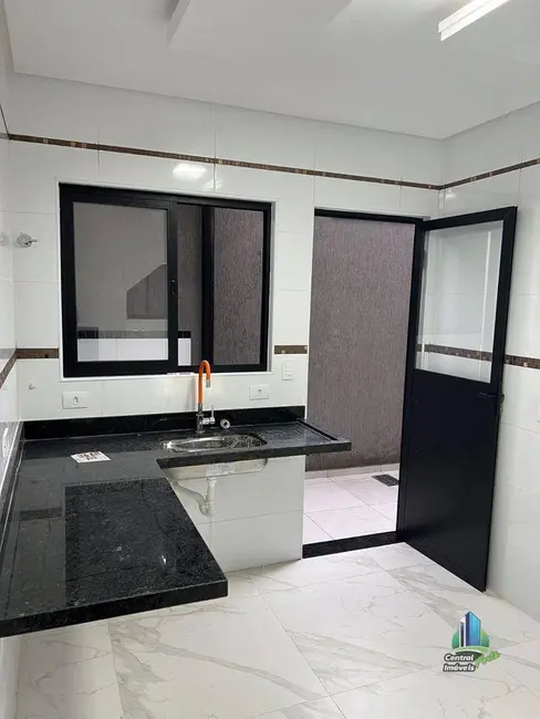 Casa de Condomínio com 2 quartos à venda, 48m2 em Maracanã, Praia Grande - SP - imagem 6 Foto 6 de Casa de Condomínio com 2 quartos à venda, 48m2 em Maracanã, Praia Grande - SP
