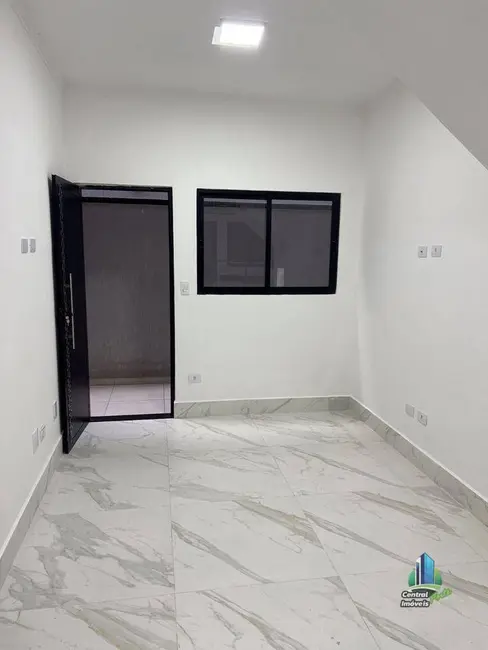 Casa de Condomínio com 2 quartos à venda, 48m2 em Maracanã, Praia Grande - SP - imagem 3 Foto 3 de Casa de Condomínio com 2 quartos à venda, 48m2 em Maracanã, Praia Grande - SP