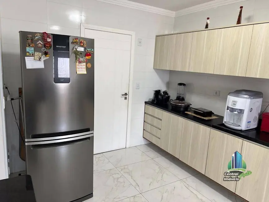 Foto 4 de Apartamento com 3 quartos à venda, 141m2 em Praia Grande - SP