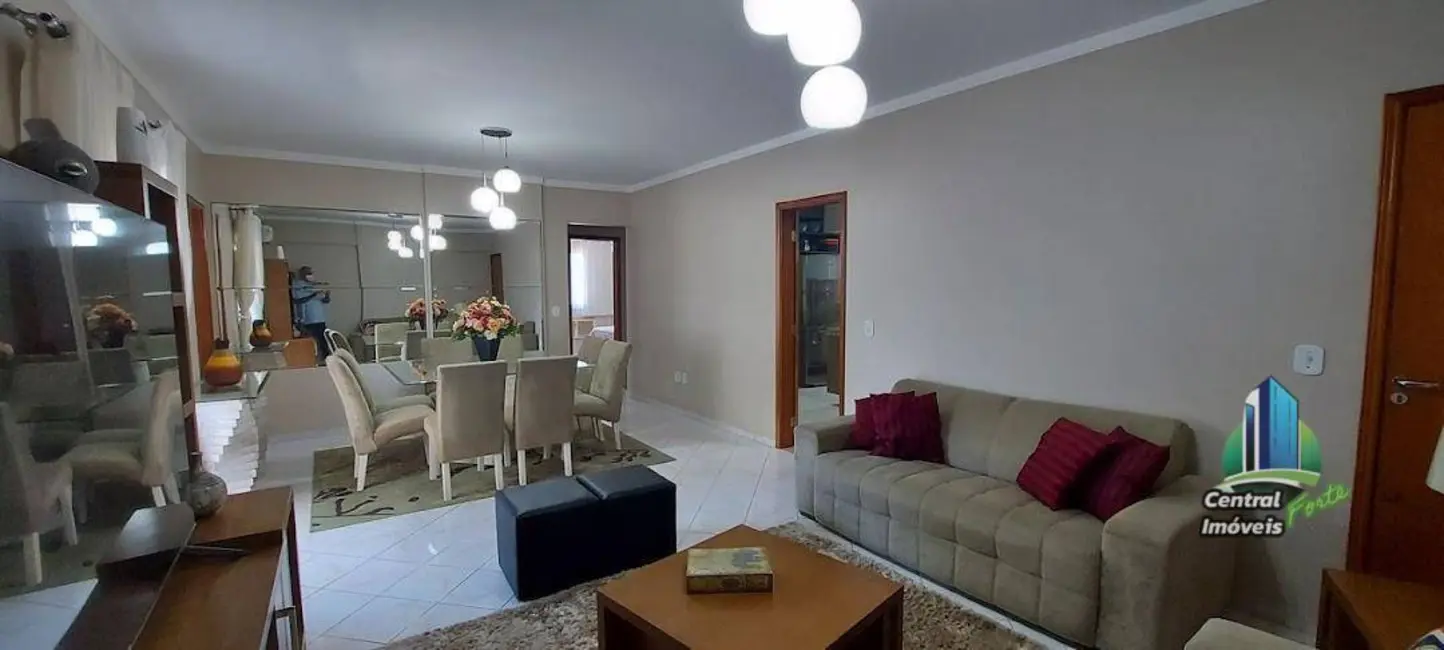 Foto 3 de Apartamento com 3 quartos à venda, 216m2 em Aviação, Praia Grande - SP