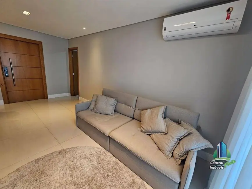 Apartamento com 3 quartos à venda, 162m2 em Canto do Forte, Praia Grande - SP - imagem 4 Foto 4 de Apartamento com 3 quartos à venda, 162m2 em Canto do Forte, Praia Grande - SP