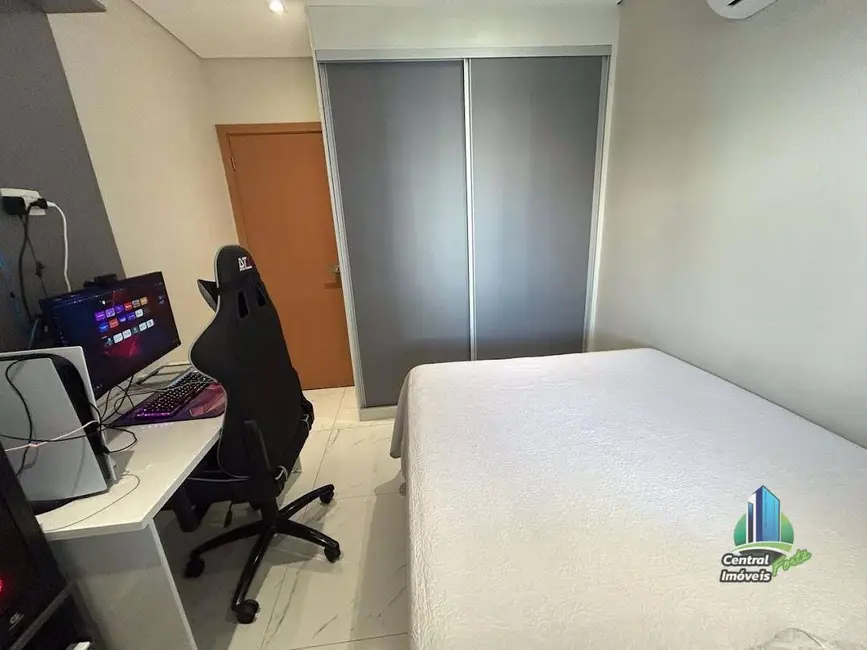 Apartamento com 3 quartos à venda, 124m2 em Canto do Forte, Praia Grande - SP - imagem 9 Foto 9 de Apartamento com 3 quartos à venda, 124m2 em Canto do Forte, Praia Grande - SP