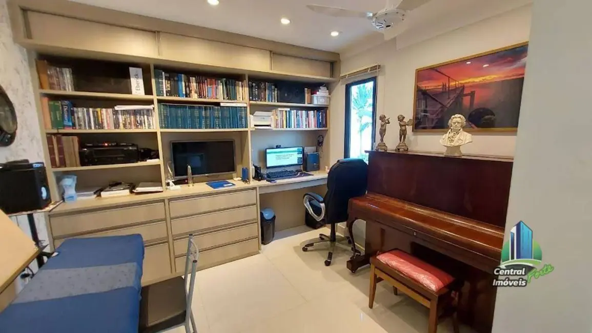 Foto 4 de Apartamento com 3 quartos à venda, 165m2 em Tupi, Praia Grande - SP