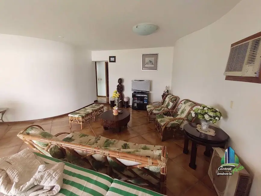 Cobertura com 4 quartos à venda, 713m2 em Parque Enseada, Guaruja - SP - imagem 4 Foto 4 de Cobertura com 4 quartos à venda, 713m2 em Parque Enseada, Guaruja - SP