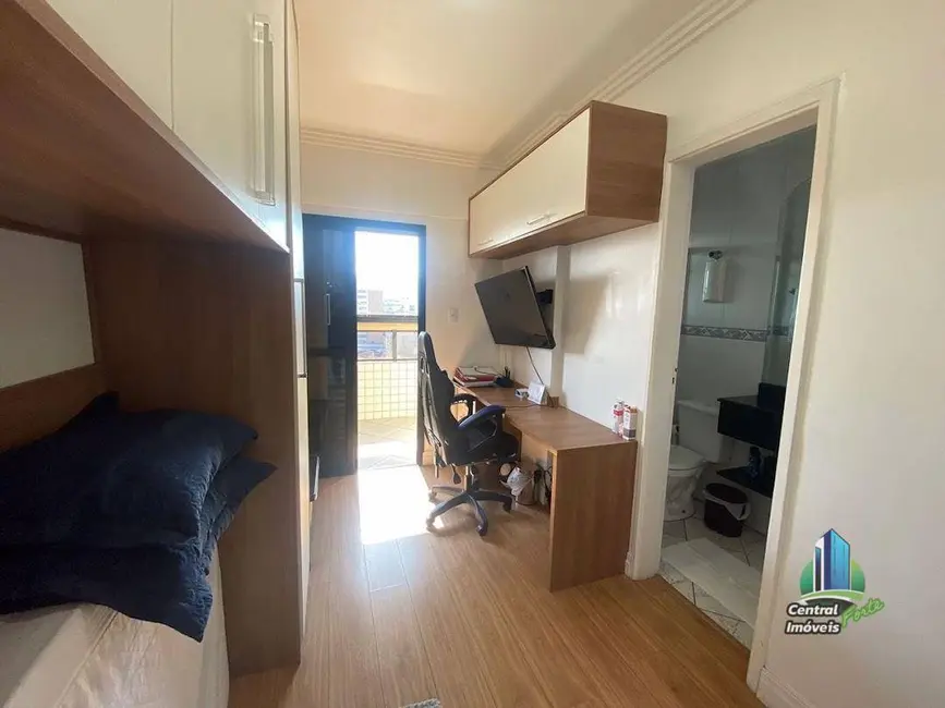 Foto 8 de Apartamento com 2 quartos à venda, 65m2 em Praia Grande - SP