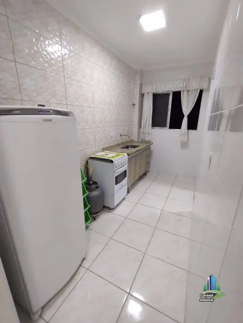 Kitnet com 1 quarto à venda, 38m2 em Praia Grande - SP - imagem 6 Foto 6 de Kitnet com 1 quarto à venda, 38m2 em Praia Grande - SP