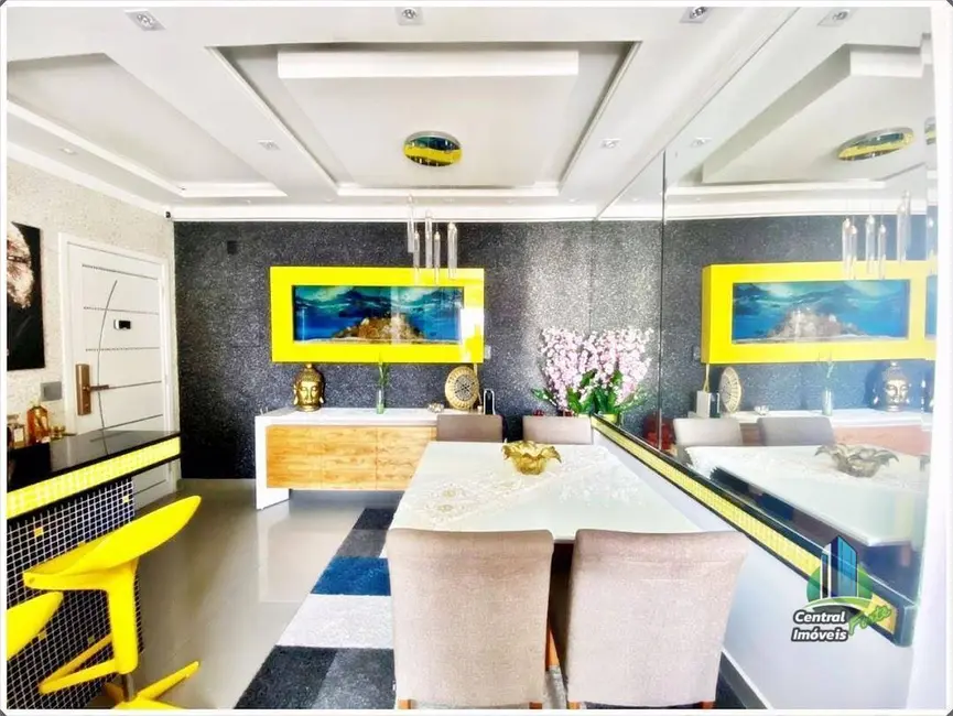 Foto 2 de Apartamento com 2 quartos à venda, 64m2 em Praia Grande - SP