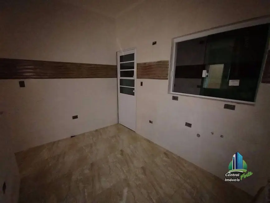 Foto 8 de Sobrado com 2 quartos à venda, 54m2 em Praia Grande - SP